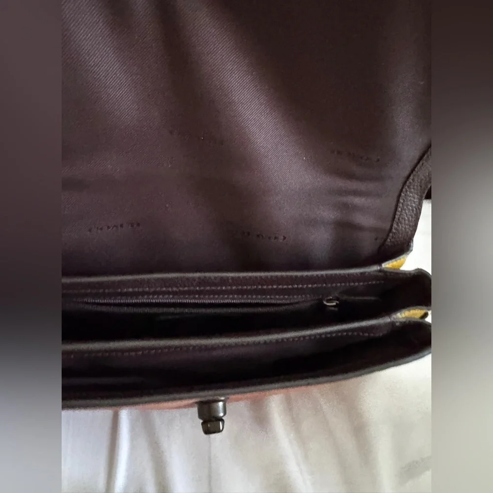 GUC Coach CASSIE Crossbody Bag - Picture 3 of 16